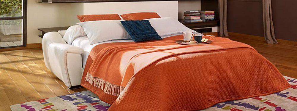 ספה תלת מושבית מעור נפתחת למיטה זוגית דגם SOGNO